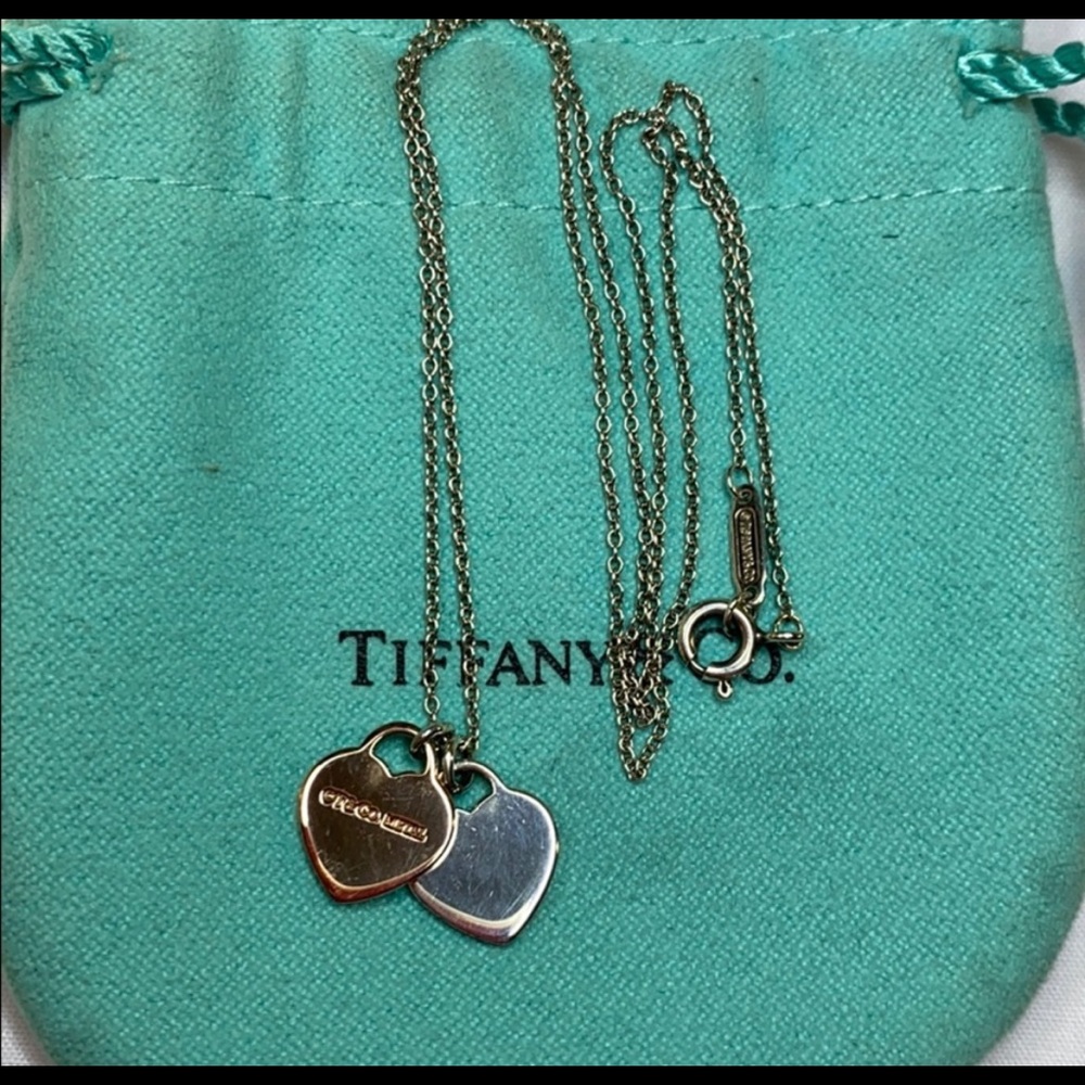 Tiffany and co. mini double heart necklace, pendants in Rubedo metal silver